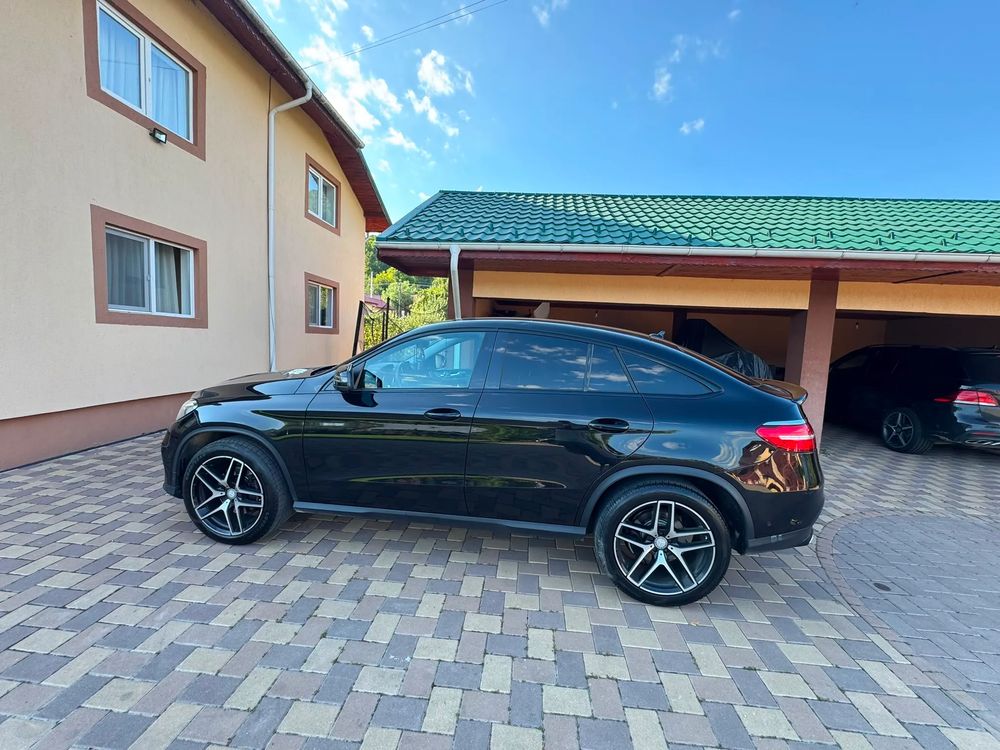 Mercedes-Benz GLE 2016