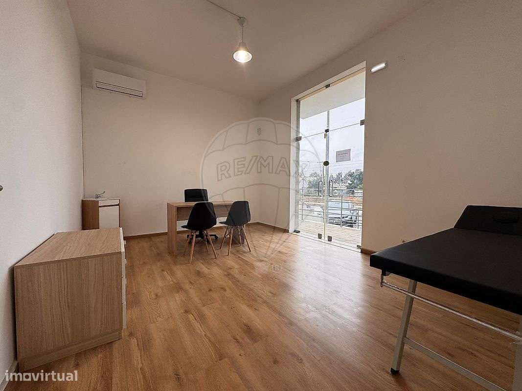 Loja  para arrendamento - Grande imagem: 5/18