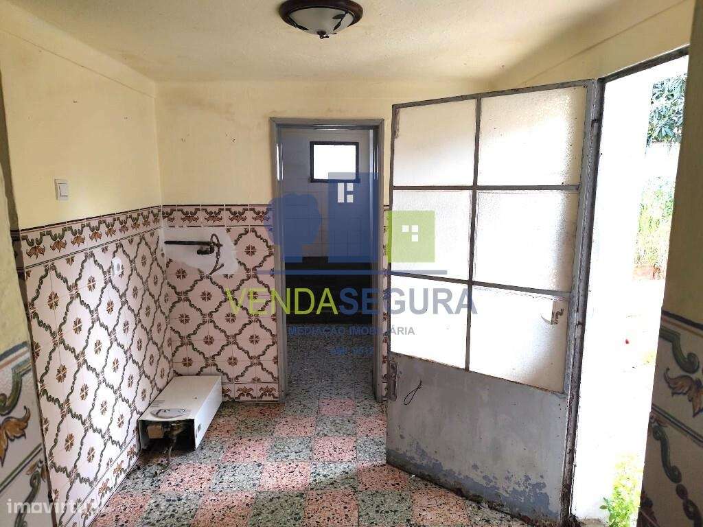 Casa térrea T4 com quintal | Granja-12