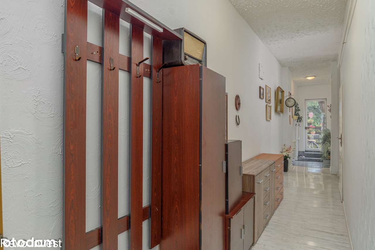 Przestronne mieszkanie z ogrodem i balkonem-16