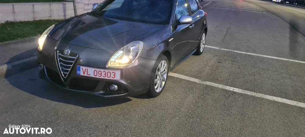 Alfa Romeo Giulietta 2.0 JTDM 16V Super - 35