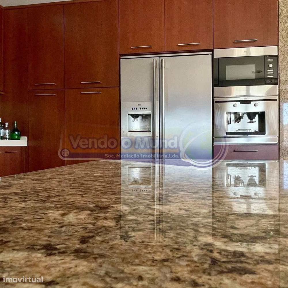 Moradia T8 em Alhandra (ALH019) - Grande imagem: 4/56