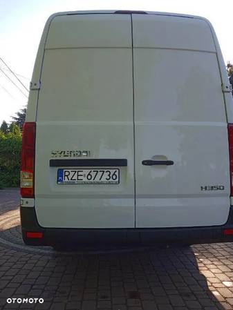 Hyundai H350 - 4