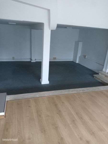 Loja em Carcavelos - Grande imagem: 4/10