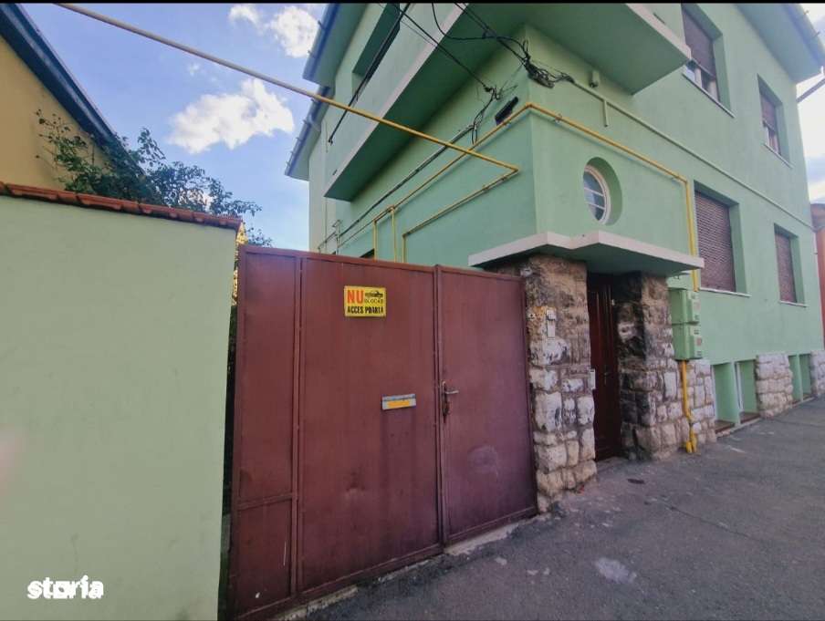 Apartament la casa ultracentral zona Podului Centenarilor - Imagine principală: 2/15