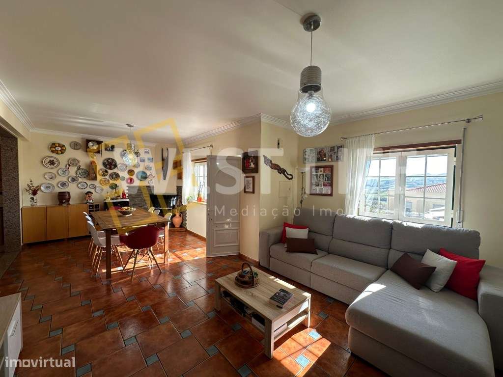 Moradia T3 com jardim, churrasqueira e logradouro - a apenas 3 minu... - Grande imagem: 4/39