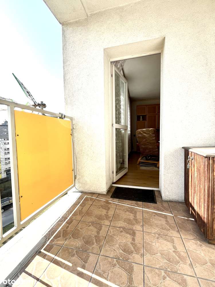 Trzypokojowe, słoneczne mieszkanie w atrakcyjnej lokalizacji.-17