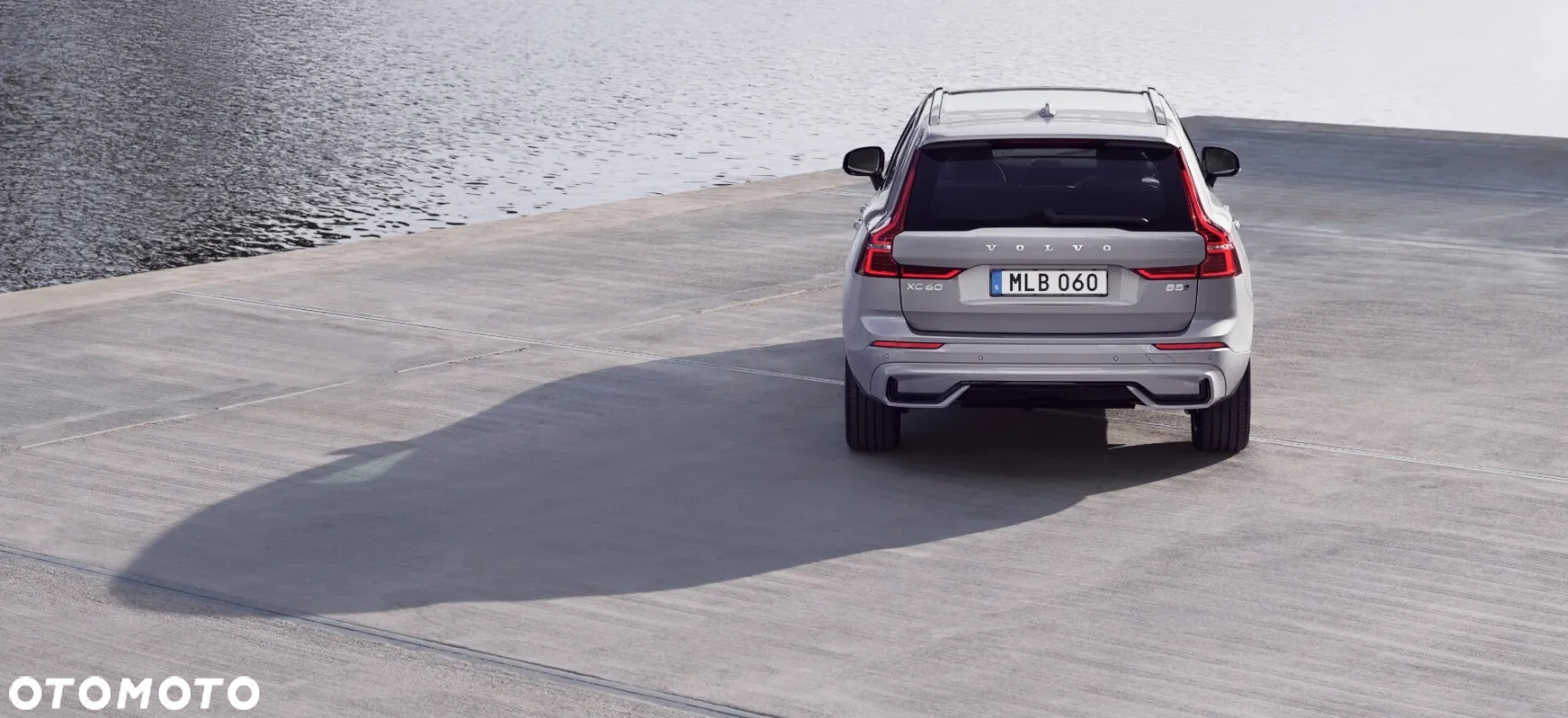 Volvo XC 60 B4 B Plus Dark - 9