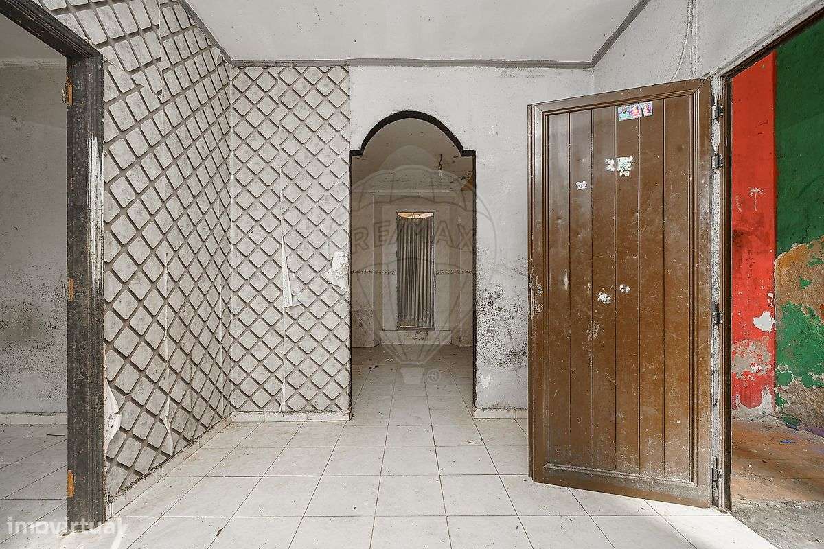 Moradia T0 para venda-2