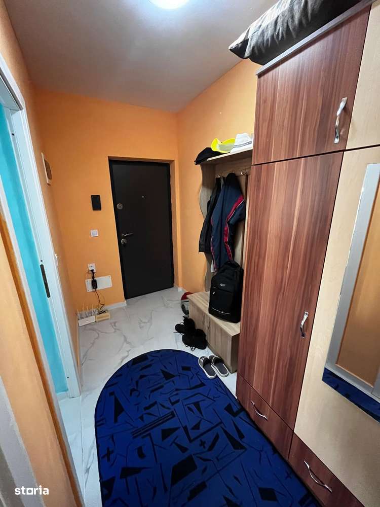 Apartament cu o camera zona Capat Cug-5