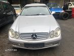 Dezmembrez Mercedes Benz CLK 200 gri Kompressor 2003 - 8