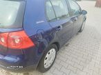 Volkswagen Golf - 2