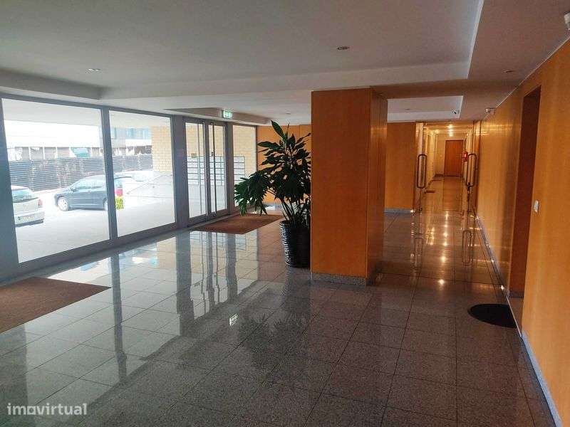 Apartamento T1 como novo junto ao GaiaShopping – Vila Nova de Gaia - Grande imagem: 2/12