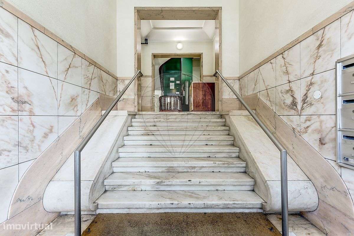 Apartamento T8 para venda - Grande imagem: 5/6