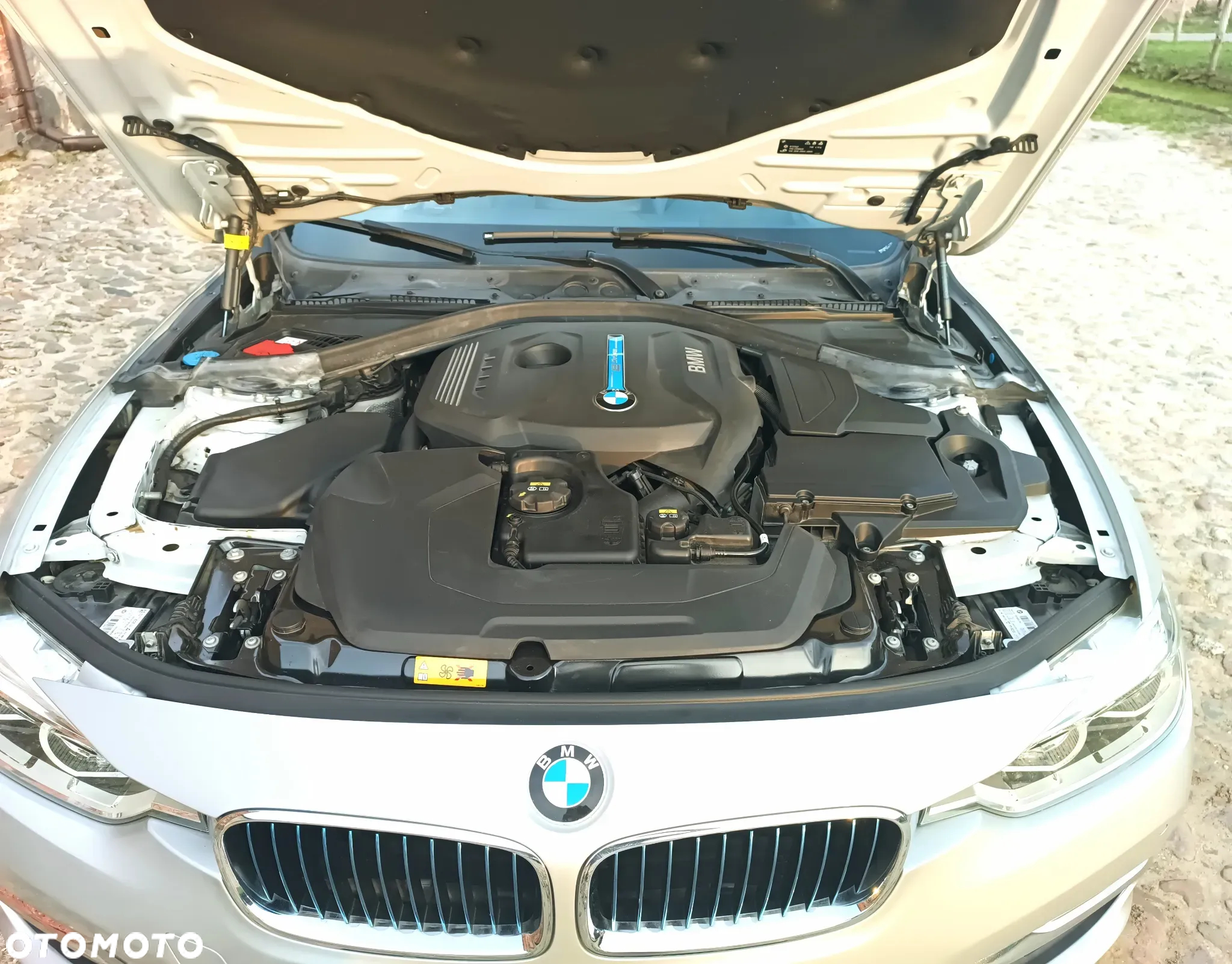 BMW Seria 3 330e iPerformance - 21