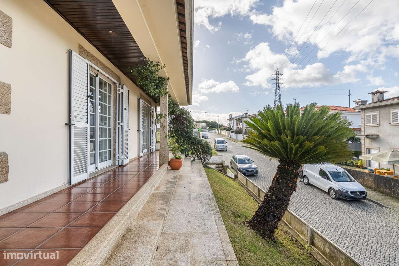 Moradia térrea T5 em Gondizalves - Braga-7
