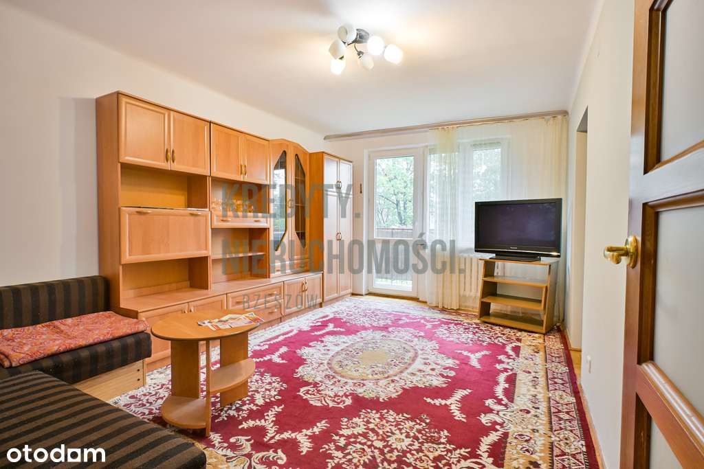 Parter, 3 pokoje, loggia — ul. Sienkiewicza-0