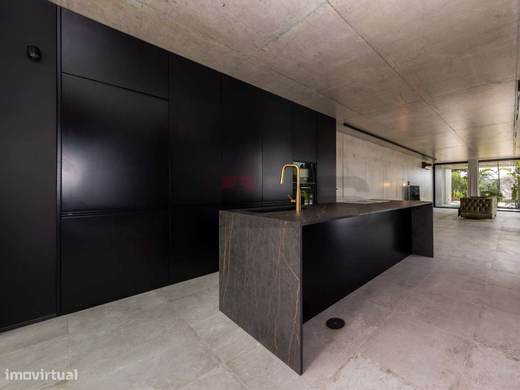 Refúgio Exclusivo com Vista Mar em São Roque, São Miguel-3