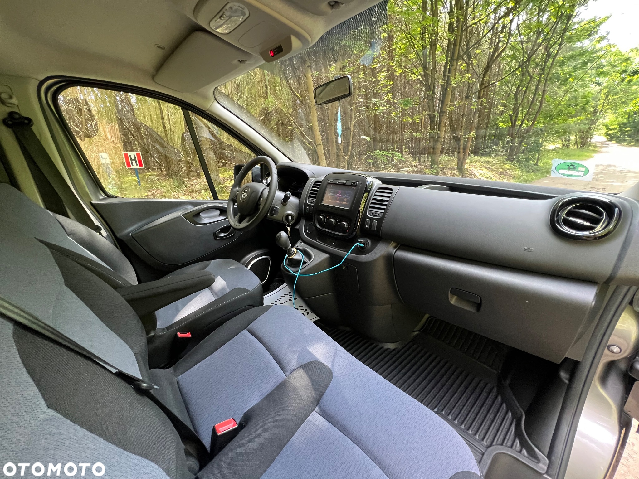 Opel Vivaro Tourer 1.6 CDTI L2 - 12