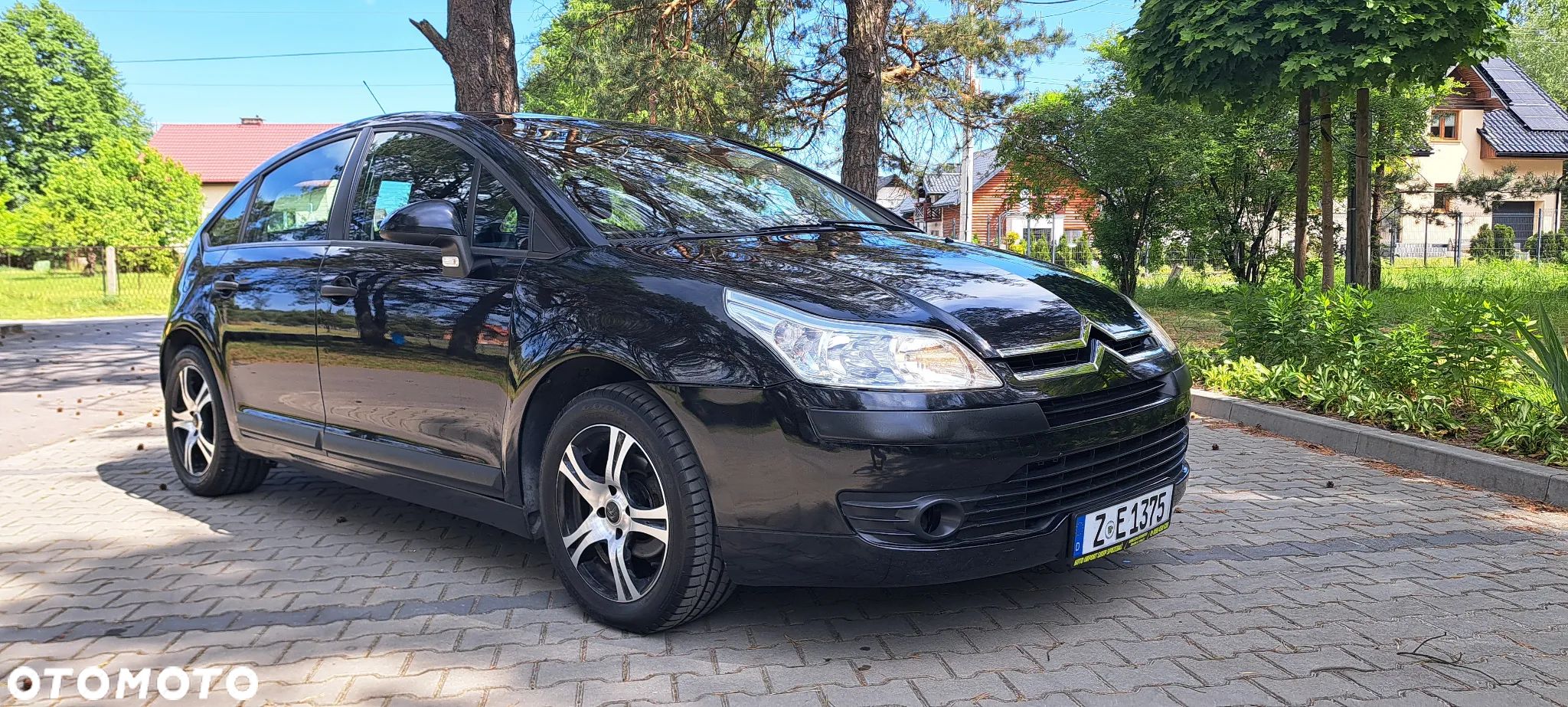 Citroën C4 1.4 16V Style - 1