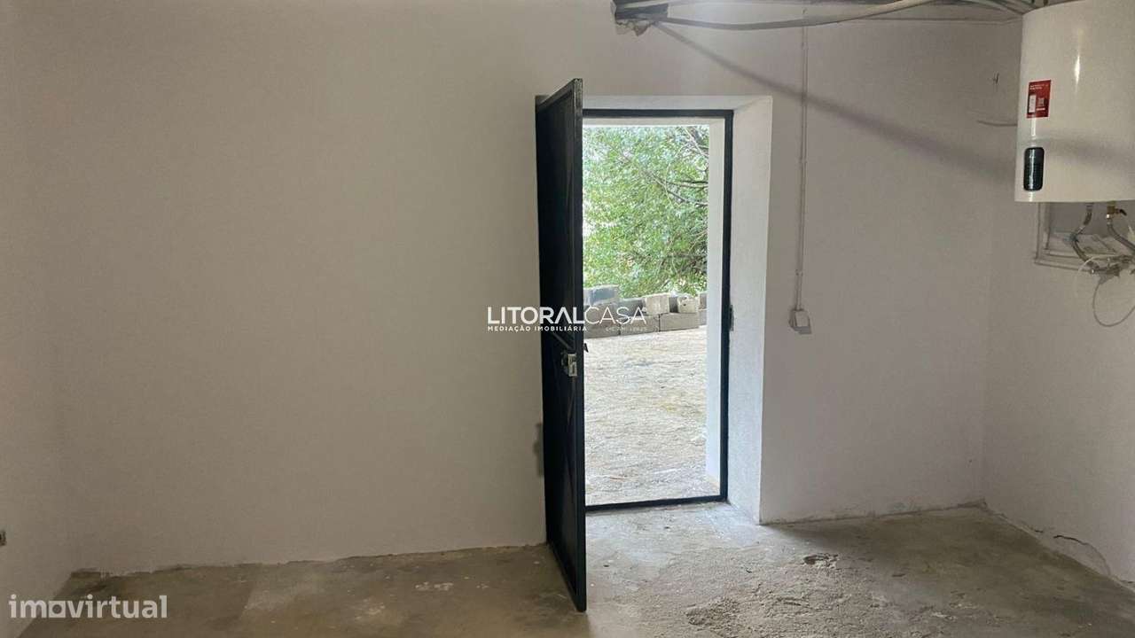 Moradia T3 Remodelada - Silva Escura-28