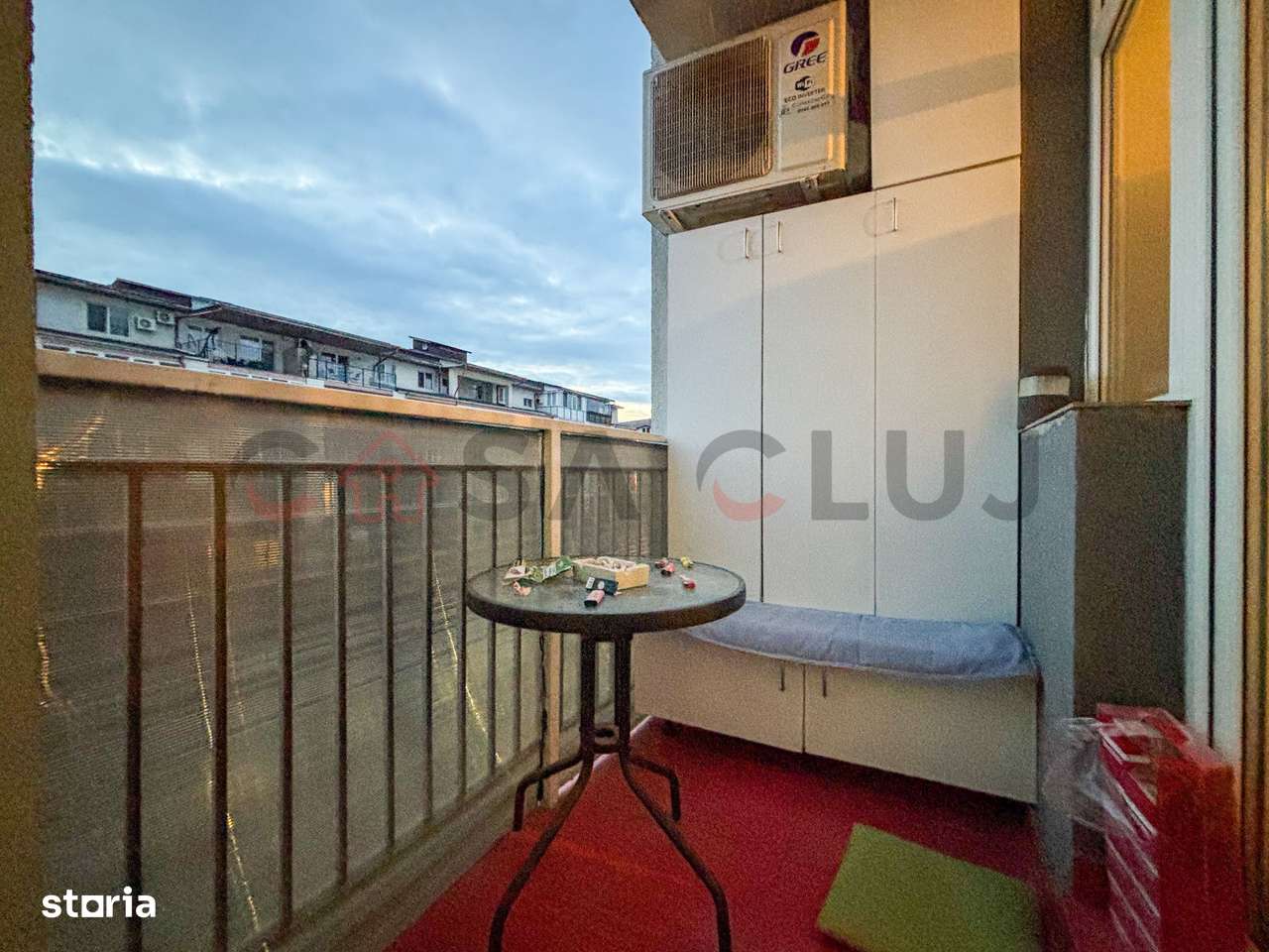 Modern | 2 bai | Bloc Nou  -  Zona Revo Iris-8