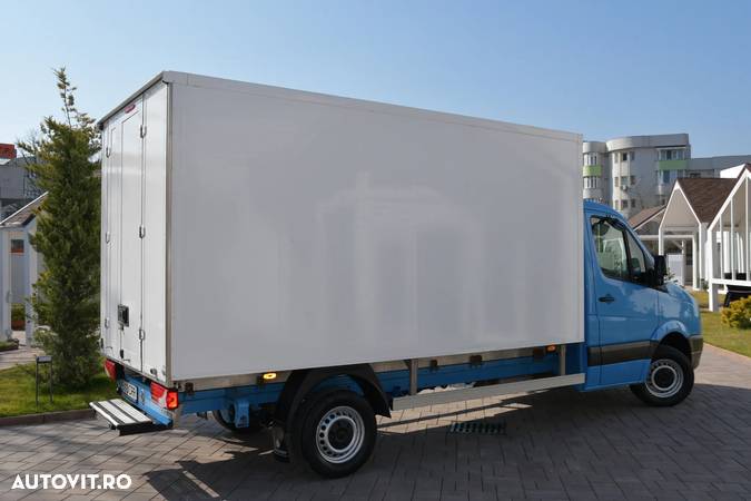 Volkswagen CRAFTER - 9