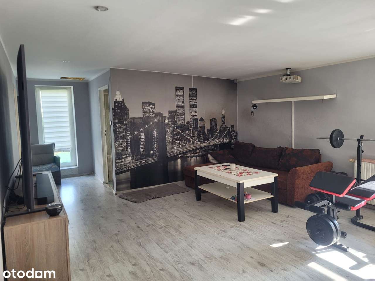 Przestronny dom z garażem-12