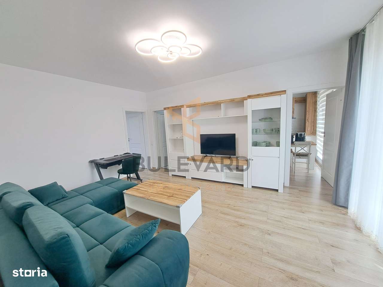 Apartament 2 camere, terasa de 15 mp, garaj subteran, boxa, Centru! - Imagine principală: 5/20