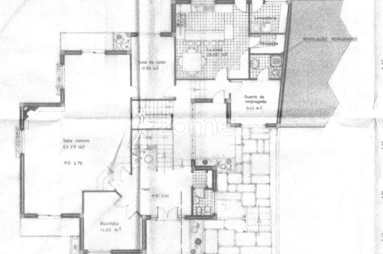 LUXUOSA MORADIA - LOCALIZAÇÃO PREMIUM NO CENTRO DE FAMALICÃO-58