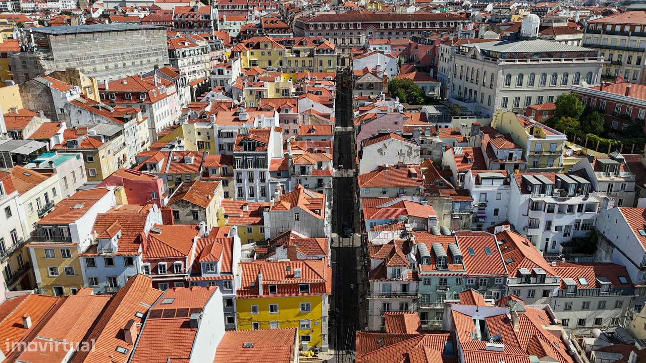 Charmoso apartamento T0 no icónico bairro da Bica, Chiado-24