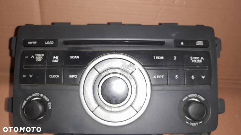 Mazda CX-9 radio - 1