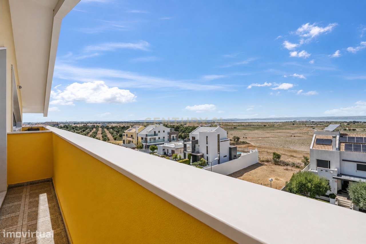 Duplex Exclusivo | 1 Quarto + 3 Suites | Terraços | Vista Panorâmica s-20