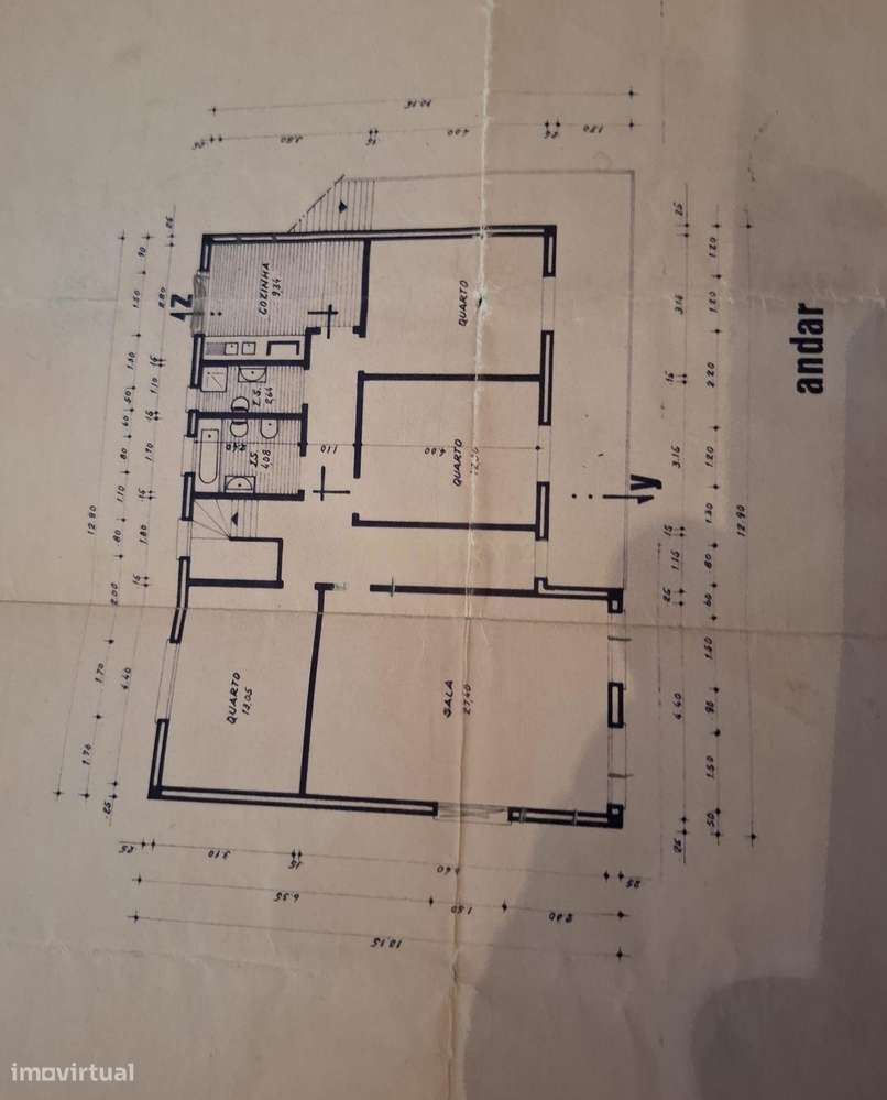 Moradia T4 com Potencial para 2 Frações  Terreno de 8.480 m²  Torres N-35