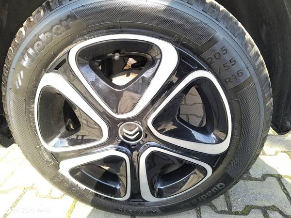 Citroën C3 1.2 PureTech Shine - 13