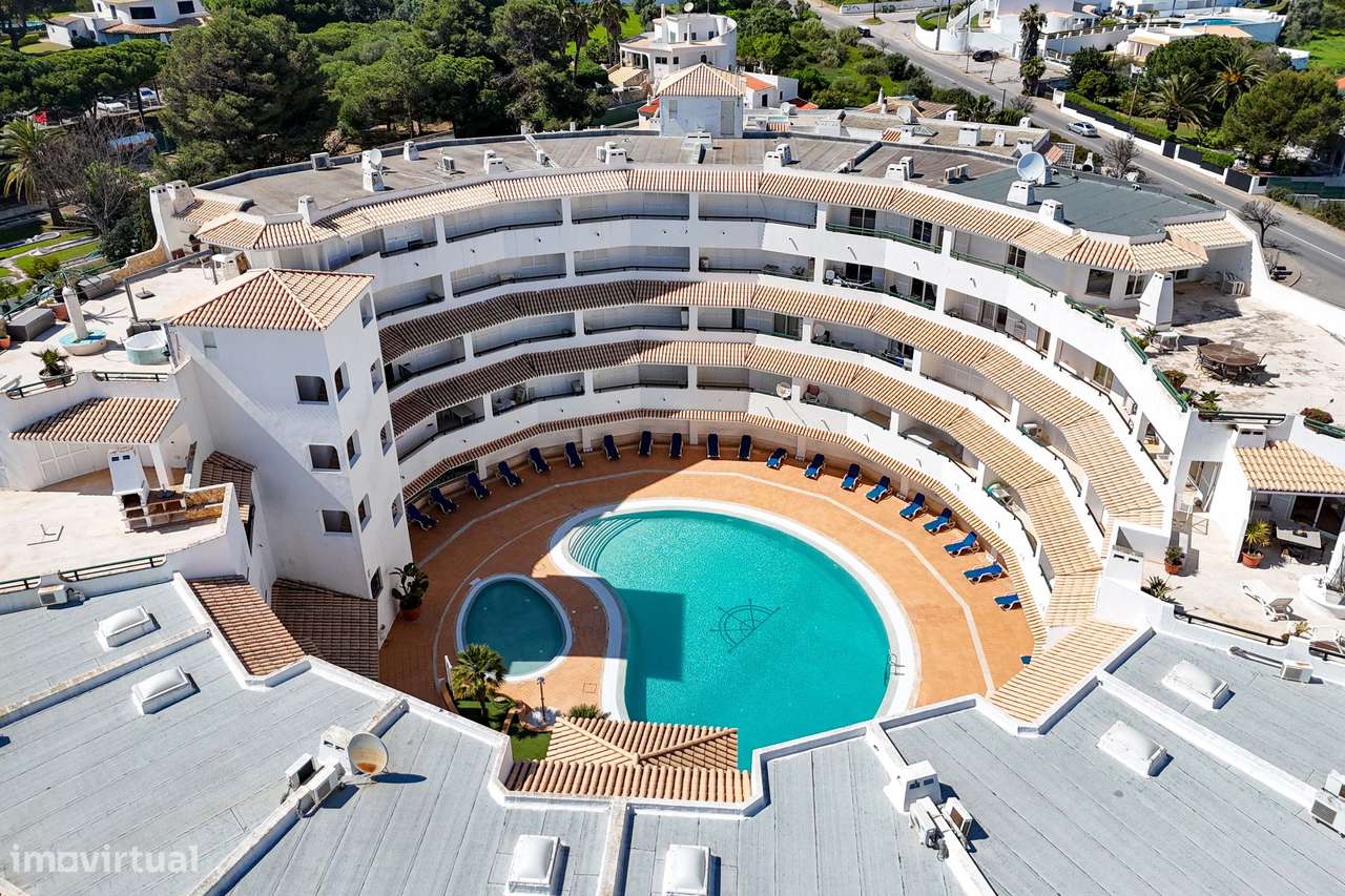 Penthouse Excecional com Amplo Terraço e Vistas Panorâmicas para o Mar-7