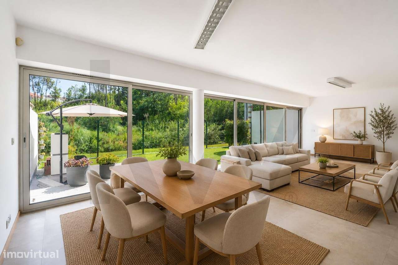 Moradia T3+1 de Excelência com Jardim Privativo em Santa Joana, Aveiro-58