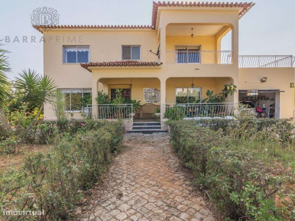 Moradia Isolada de 4 Quartos para venda no Centro de Bordeira, Sant... - Grande imagem: 4/29