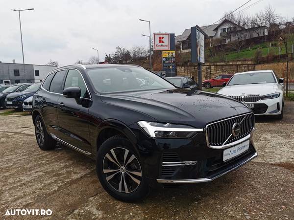Volvo XC 60 T6 AWD Recharge Geartronic Inscription Expression - 1