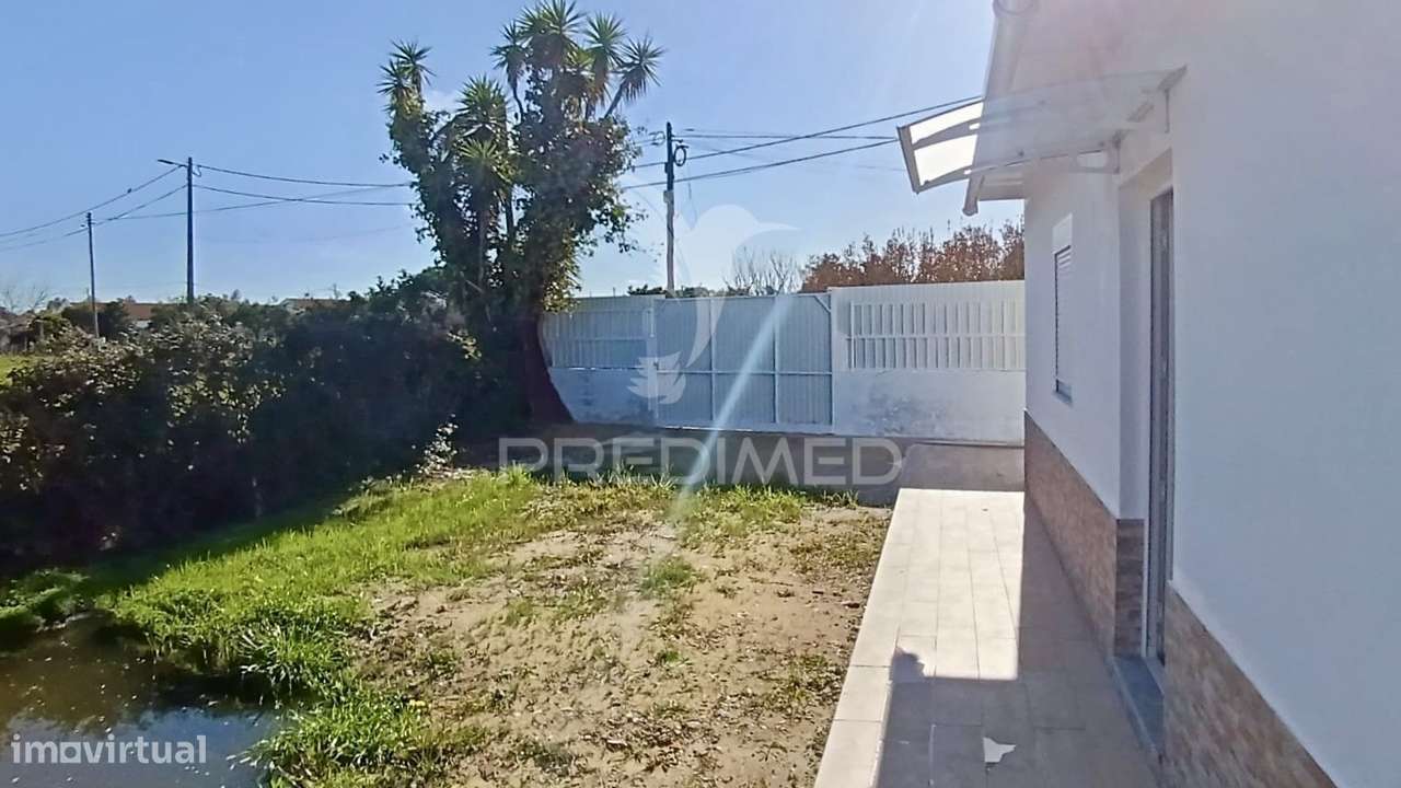 Moradia T3 + 2 com ampla área externa-22