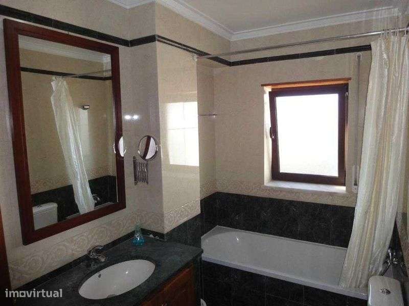 Alugo a casa em Cascais - Grande imagem: 5/5