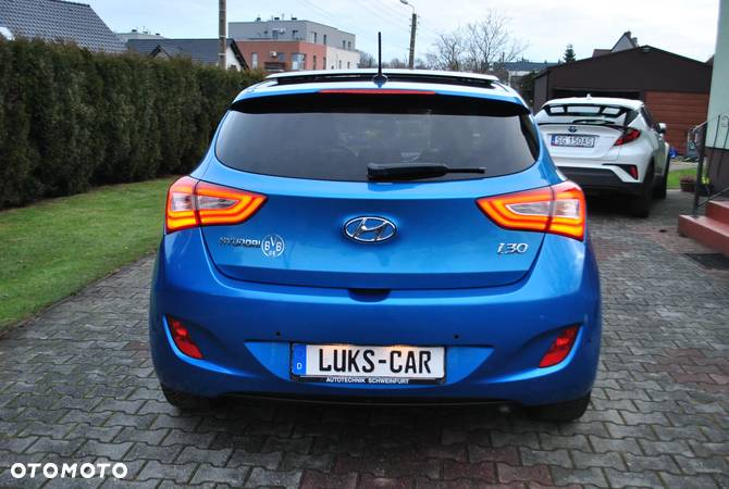 Hyundai I30 blue 1.6 GDI Passion - 4