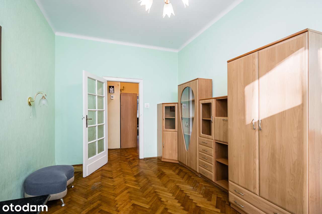 Plac Inwalidów. Ustawne, 2-pokojowe w doskonałej lokalizacji.-8