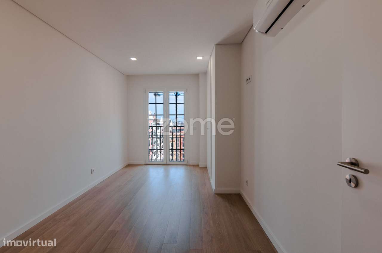 Apartamento T2 Urbanização Neudel-5