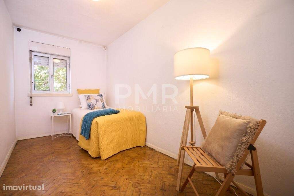 Apartamento T3 com Arrecadação - Oportunidade de Remodelação nos Oliva - Grande imagem: 5/19