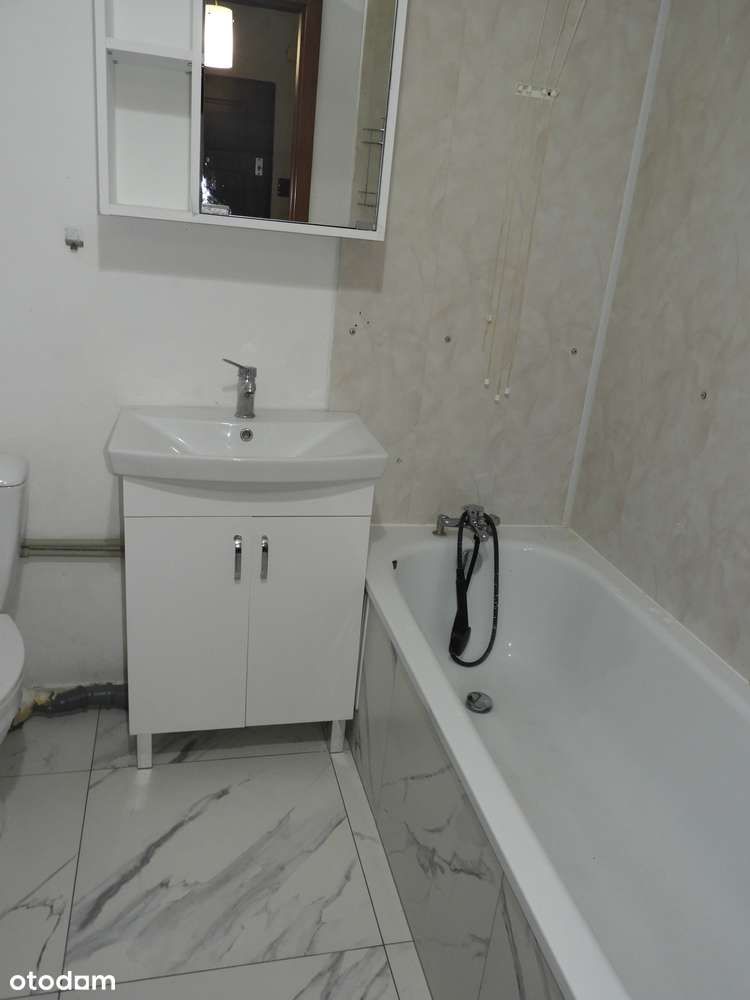 Dwupokojowe mieszkanie z balkonem na Henryka V Żelaznego 2-10