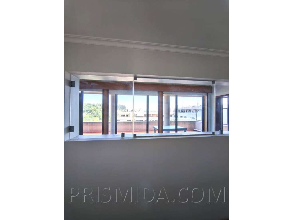 Duplex T4+office Renovado | Bi-Familiar | Terraço c/Churrasqueira-25