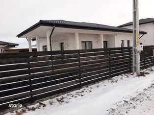 Casa noua,3 camere,80 mp.sup.utila,360 mp.teren,V.Ursului-Miroslava
