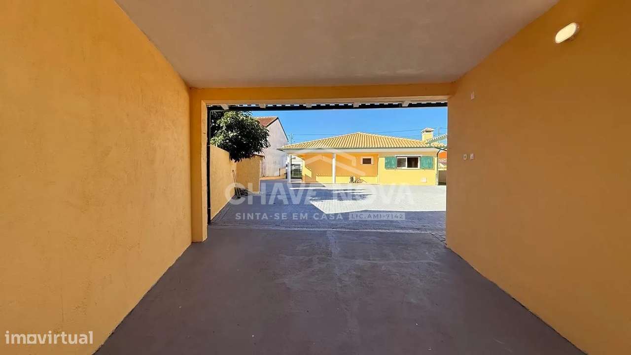 FN - Moradia térrea de 4 frentes | T3 com suite | Terreno de 722 m-12