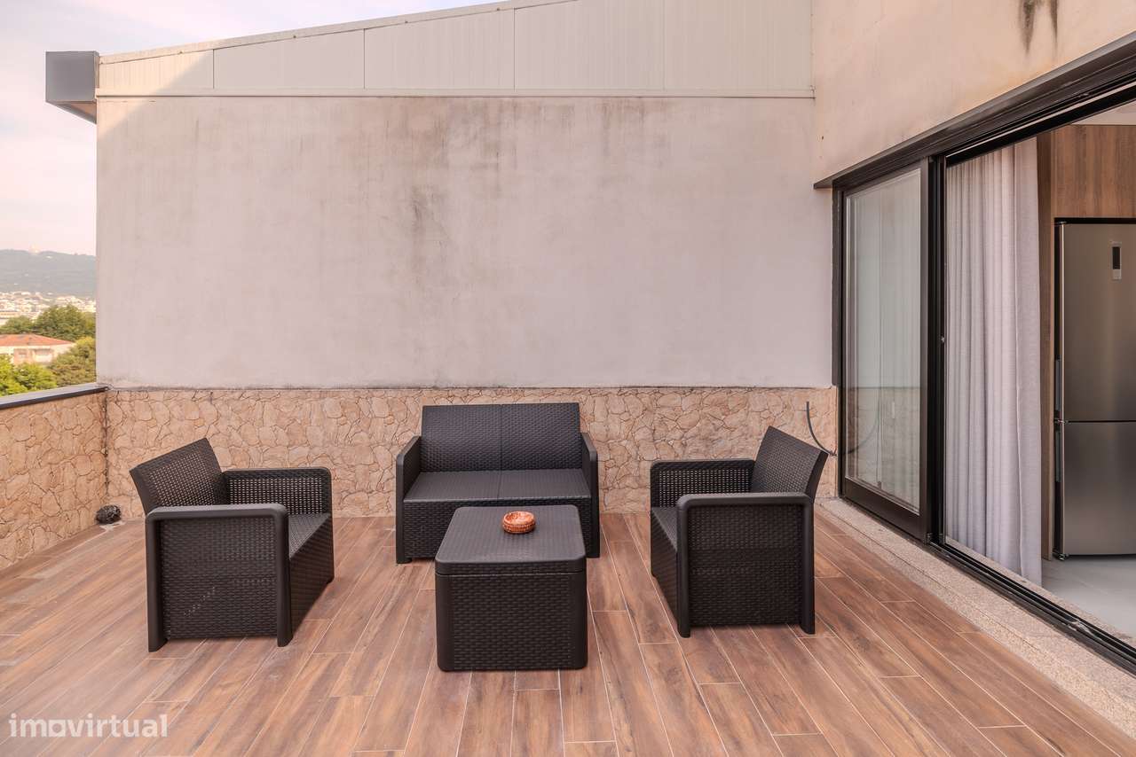 Apartamento para arrendamento com contas incluídas - Rua do Raio - Grande imagem: 5/18